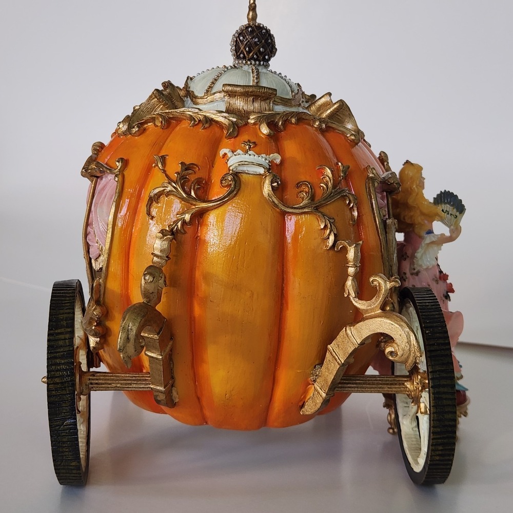 Fitz & Floyd Cinderella Musical Carriage Figurine Pumpkin Coach Swan Lake w/ Box - Picture 12 of 14